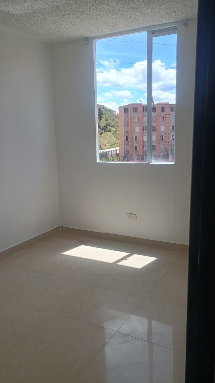 26-16 APARTAMENTO EN VENTA CONJUNTO LA EVOLUCION HOGARES SOACHA