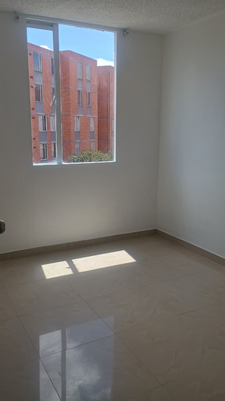 26-16 APARTAMENTO EN VENTA CONJUNTO LA EVOLUCION HOGARES SOACHA